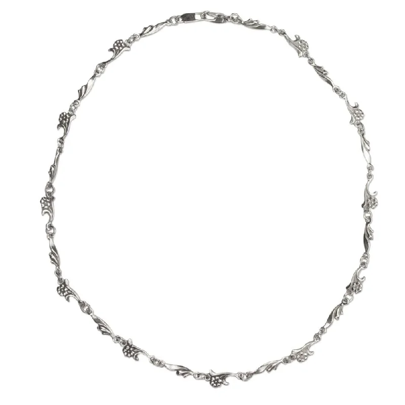 chain pendant necklace-Handcrafted Sterling Silver 'Petite Floral Garland' Necklace (Mexico) - 7'6" x 9'6"