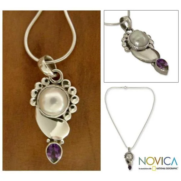 heart-shaped crystal necklace-Handmade Sterling Silver 'Indian Glory' Amethyst Pearl Necklace (10 mm) (India)