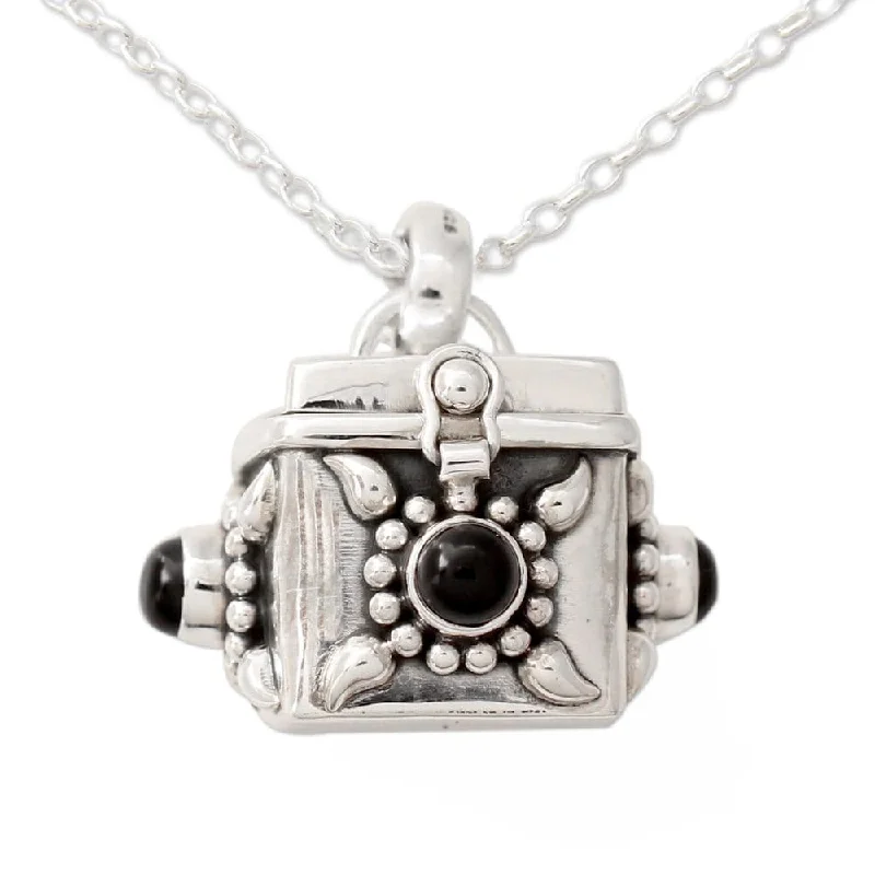 celestial charm necklace-Sterling Silver 'Royal Prayer' Onyx Necklace - 7'6" x 9'6"