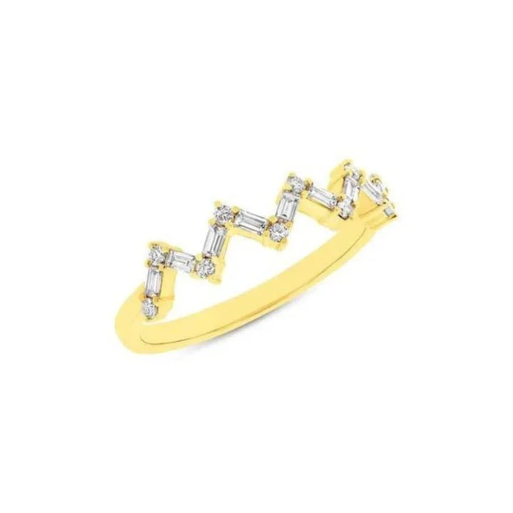 women’s gold rings with diamonds-Baguette Chevron Band